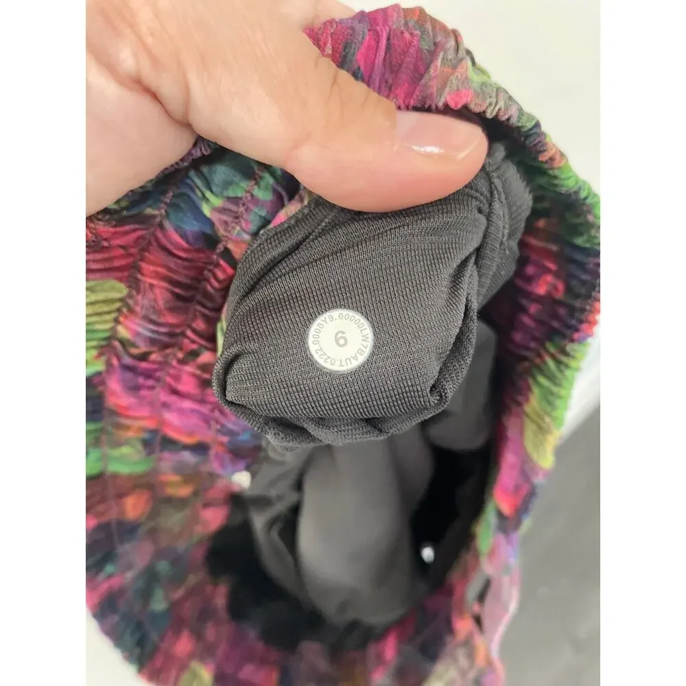 Lululemon Hotty Hot Shorts Size 6